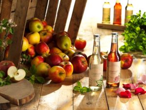 Apfelsaft ohne Zucker naturtrueb